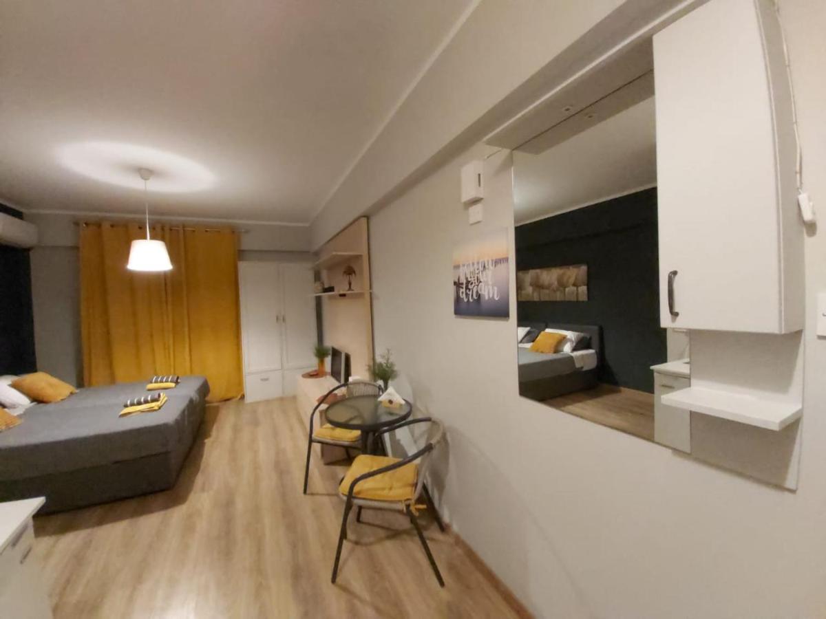 Andreas Apartments Oroklini Buitenkant foto